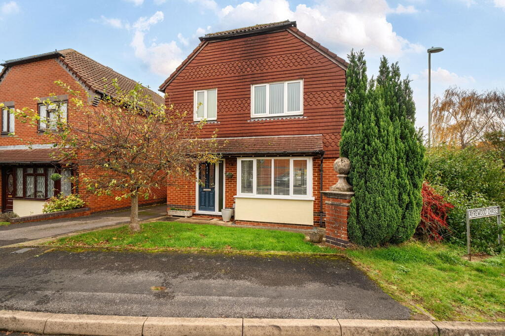 Main image of property: Fayrewood Chase, Basingstoke RG22 4TF