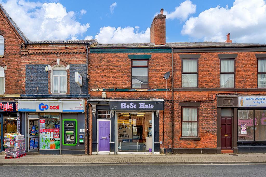 Commercial property for sale in 42 Wigan Lane, Wigan, WN1 1XR, WN1