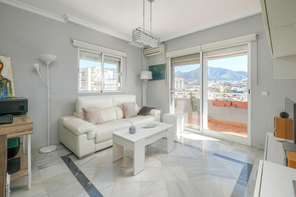 1 bedroom apartment for sale in Andalucia, Malaga, Fuengirola, Spain