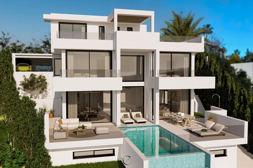 Main image of property: Andalucia, Malaga, Benalmádena