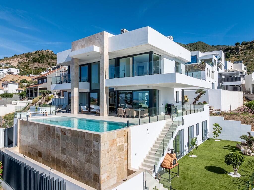 Main image of property: Andalucia, Malaga, Benalmádena