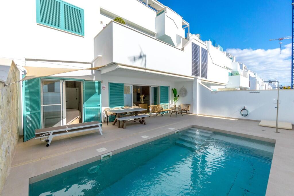 Main image of property: Valencia, Alicante, Pilar de la Horadada