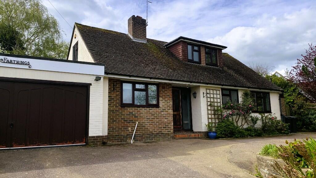 3 bedroom detached house for sale in Balaclava Lane, Wadhurst, East
