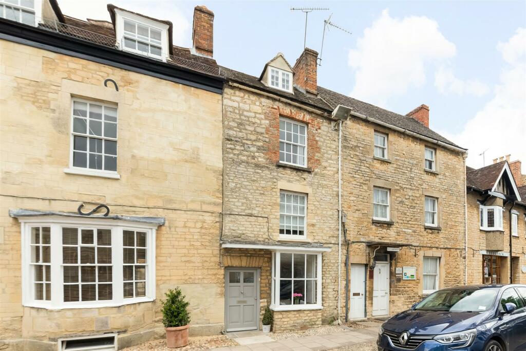 Main image of property: High Street, Woodstock