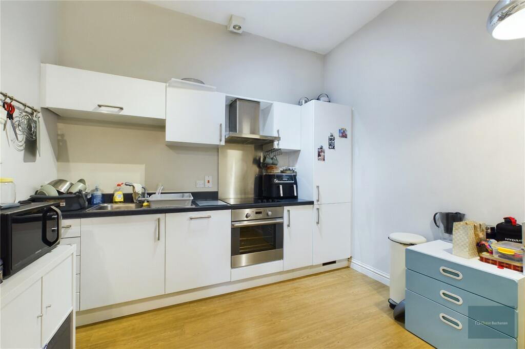 Additional property image - Moravian Place, Bath