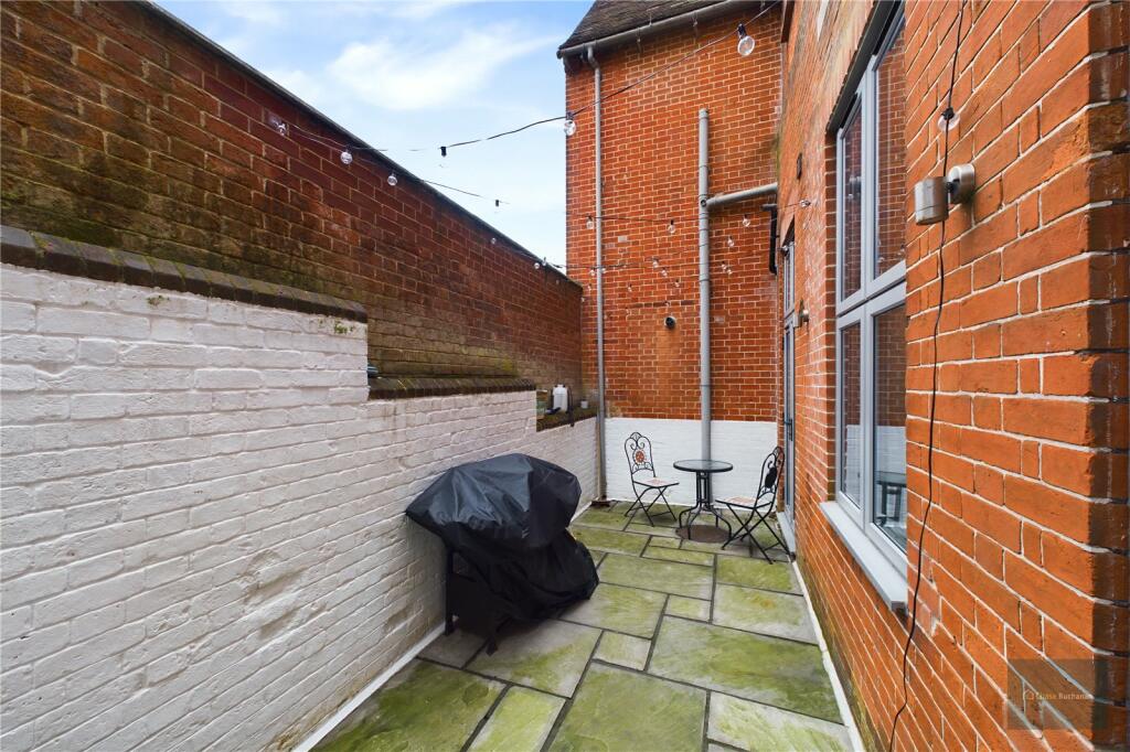 Additional property image - Moravian Place, Bath