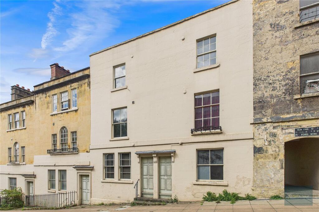 Main image of property: 13 Morford Street, Bath