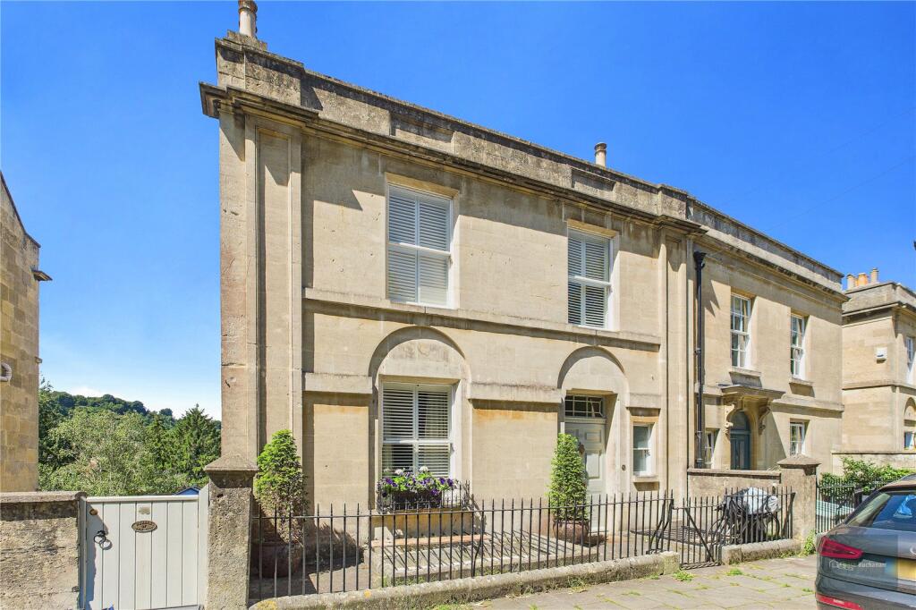 Main image of property: Sydney Buildings