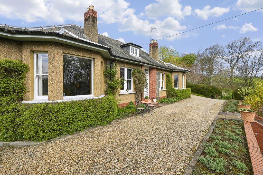 Main image of property: 16 Milton Bridge, Penicuik, EH26 0RD