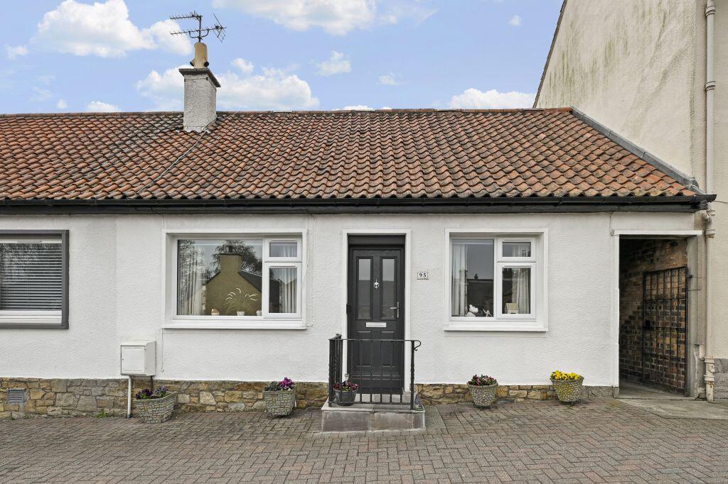 Main image of property: 95 Main Street Pathhead, EH37 5PT