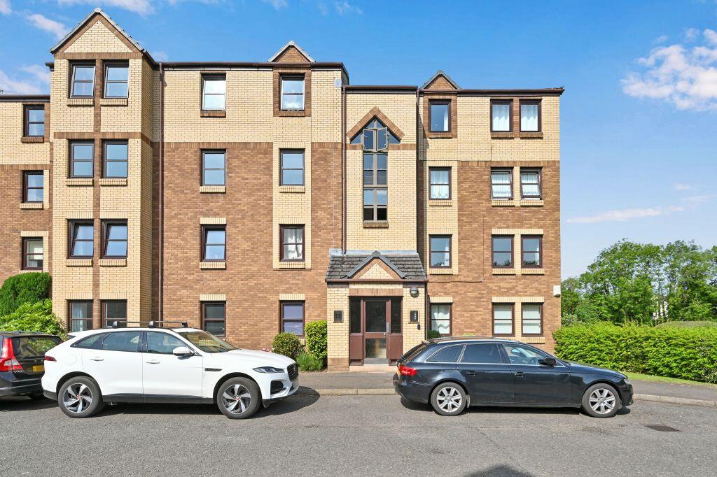 Main image of property: 72/4 Craighouse Gardens, Edinburgh, EH10 5UN