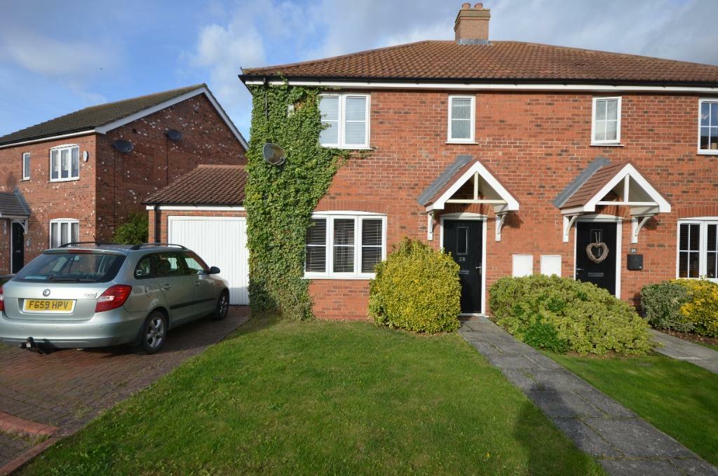 3 bedroom semidetached house for rent in Horseshoe Close, Scartho