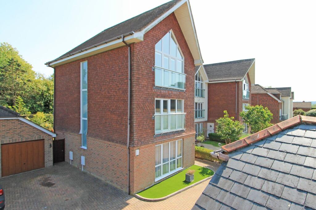 Main image of property: The Old Orchard, Burwash, TN19