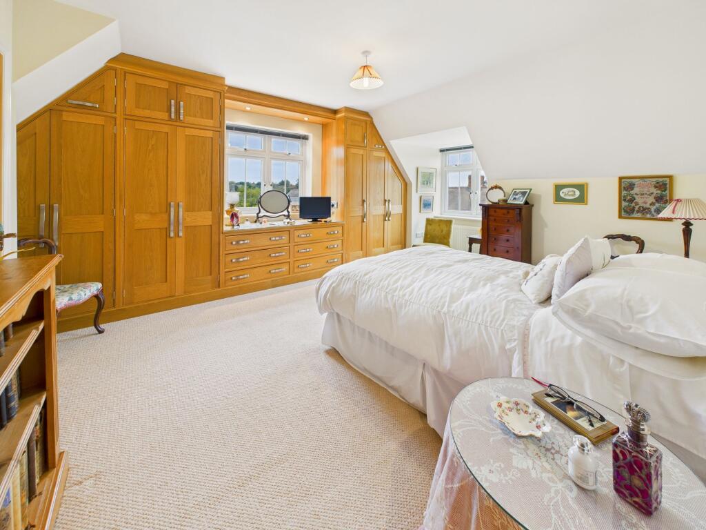 Main image of property: Great Durgates Close, Wadhurst, TN5