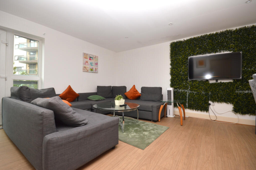 Main image of property: Venus House, Westferry Road, E14 3SF
