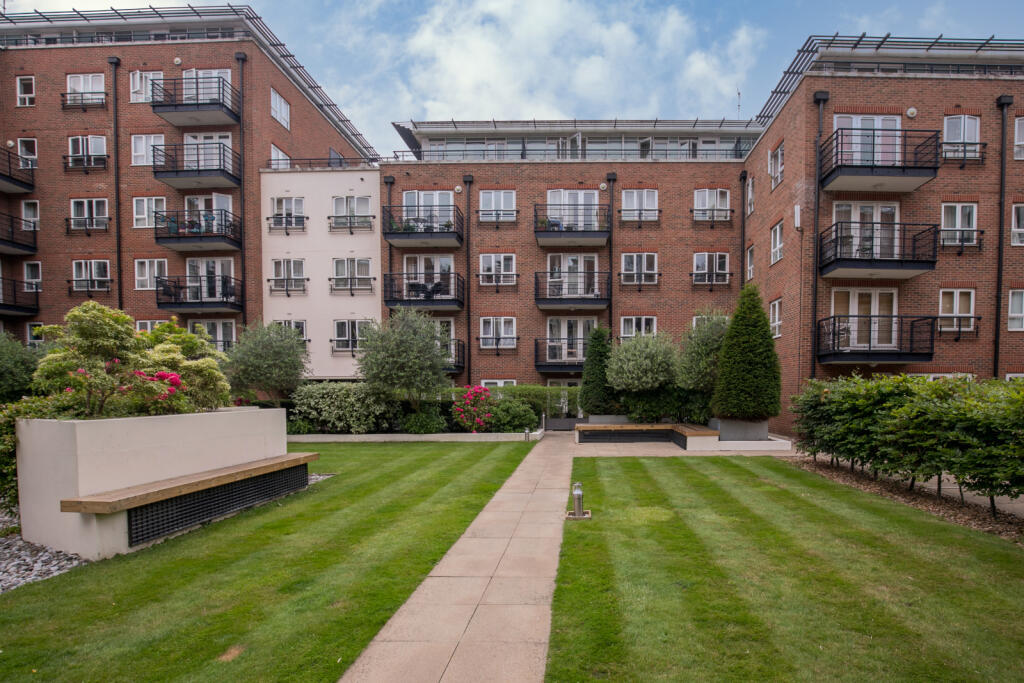 Main image of property: KINGSTON , KT2