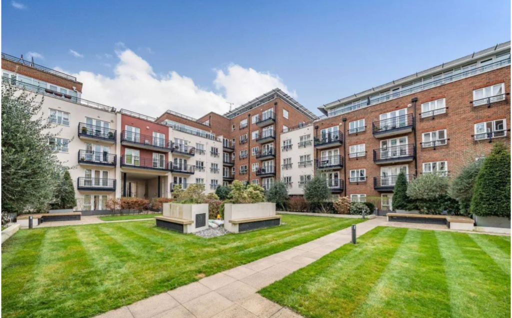 Main image of property: Kingston upon Thames, KT2