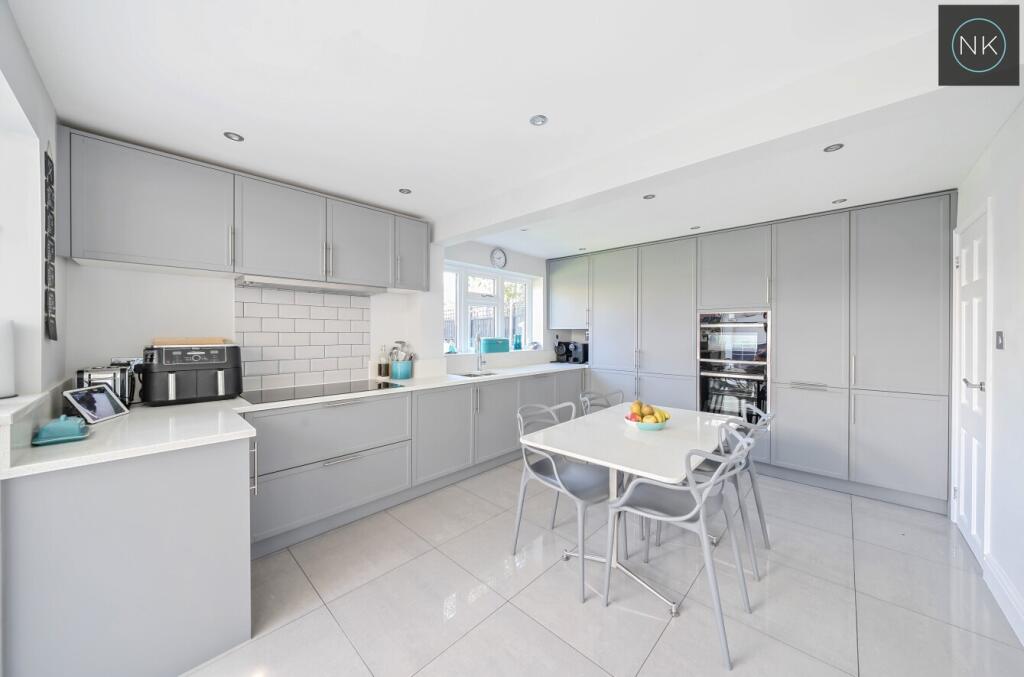 Additional property image - Coppice Row, Theydon Bois, Epping, Essex, CM16