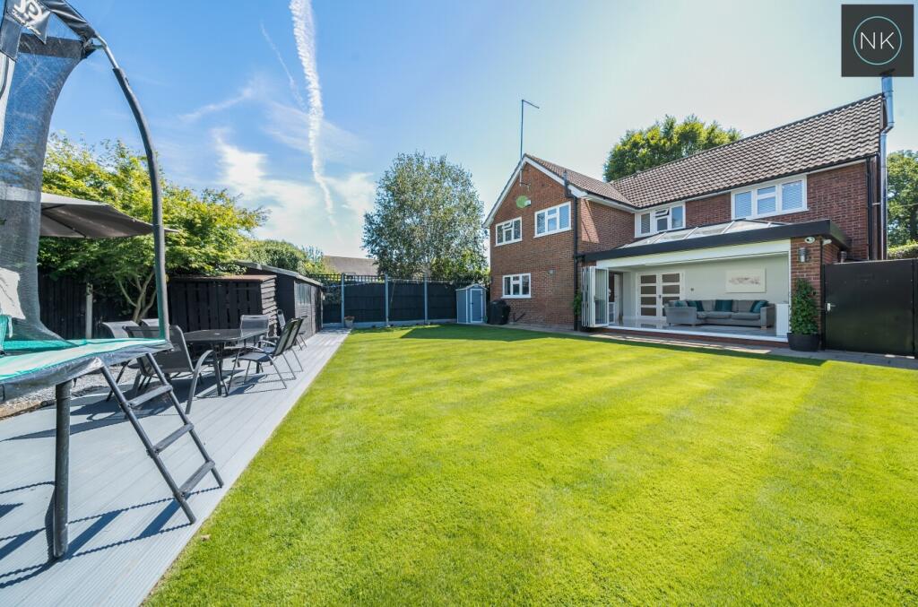 Additional property image - Coppice Row, Theydon Bois, Epping, Essex, CM16