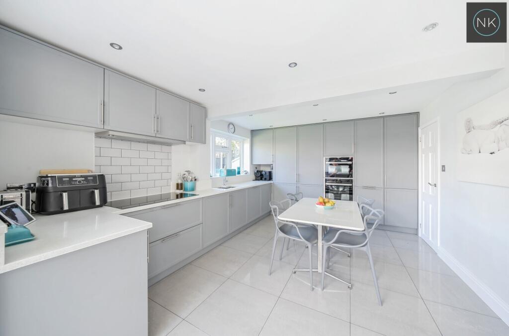 Additional property image - Coppice Row, Theydon Bois, Epping, Essex, CM16