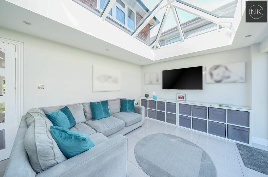 Additional property image - Coppice Row, Theydon Bois, Epping, Essex, CM16