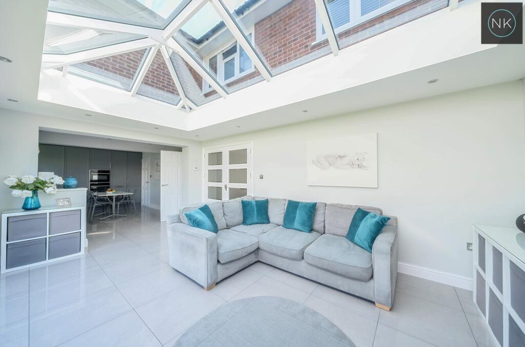 Additional property image - Coppice Row, Theydon Bois, Epping, Essex, CM16