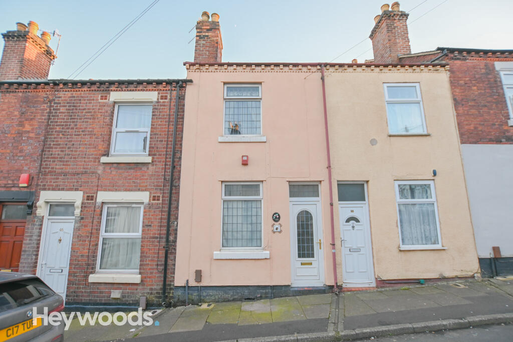2 bedroom terraced house for sale in Lewis Street, Stoke-on-Trent, ST4