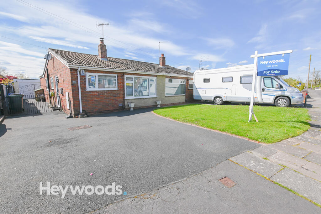3 bedroom semi-detached bungalow for sale in Balmoral Close, Hanford, Stoke on Trent, ST4