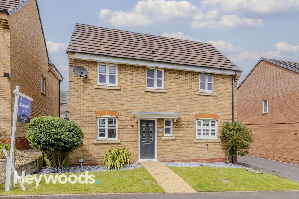4 bedroom detached house for sale in Peacock Walk, Wolstanton