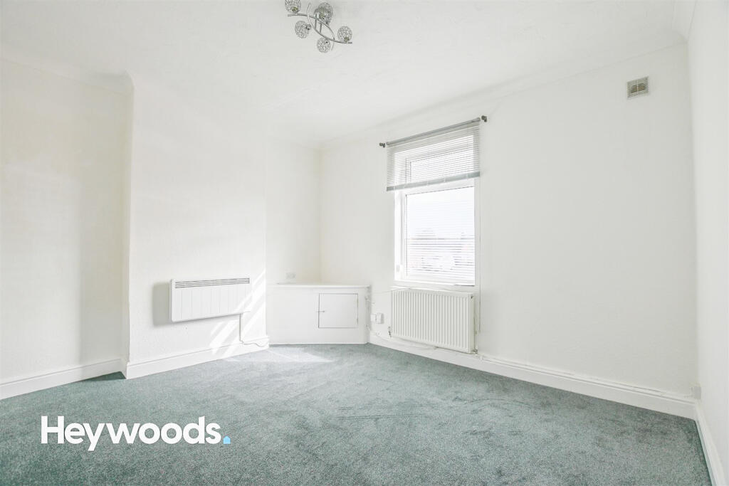 1 bedroom flat for rent in Edensor Street, Chesterton, Newcastleunder
