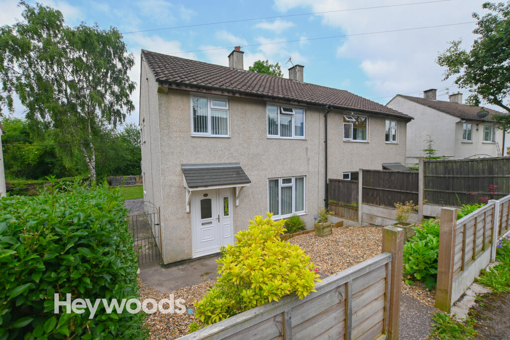 3 bedroom semidetached house for sale in Peebles Road, Silverdale
