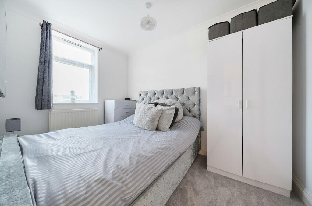 Additional property image - Main Road, Sutton At Hone, Dartford, Kent, DA4