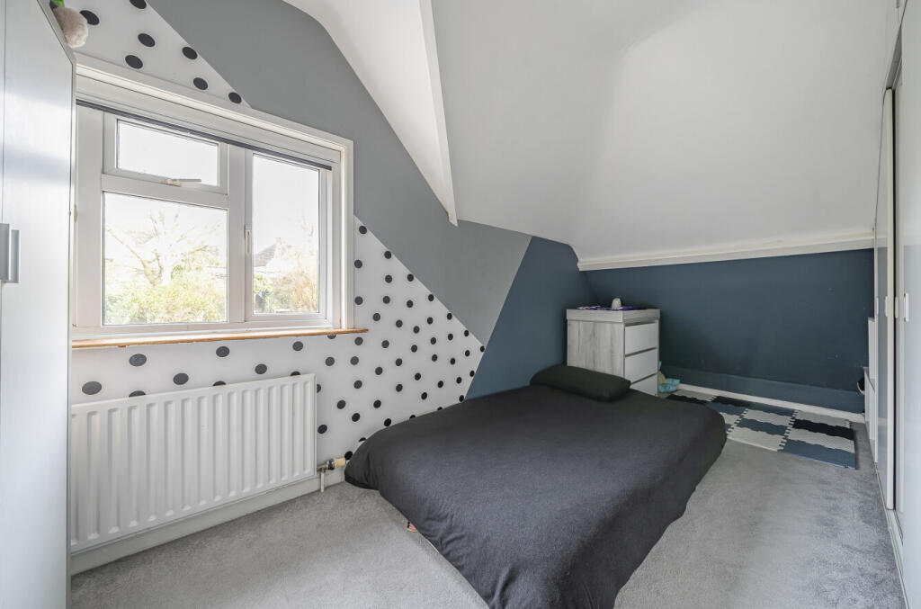 Additional property image - Hill Rise, Darenth, Dartford, Kent, DA2