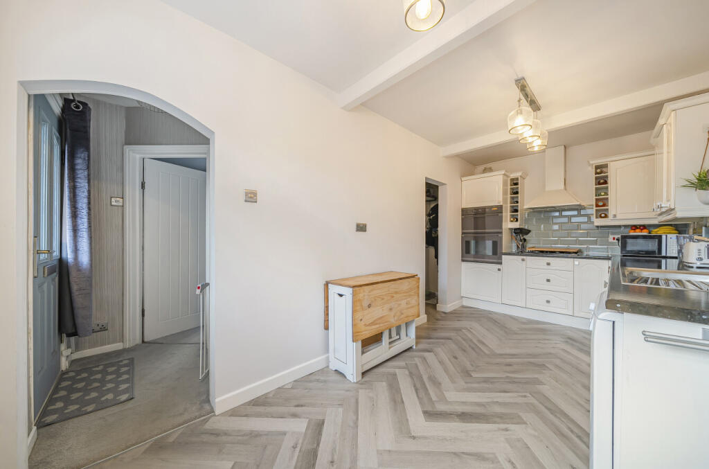 Additional property image - Hill Rise, Darenth, Dartford, Kent, DA2