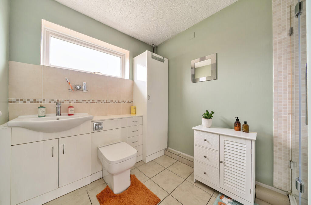 Additional property image - Barfield, Sutton At Hone, Dartford, Kent, DA4