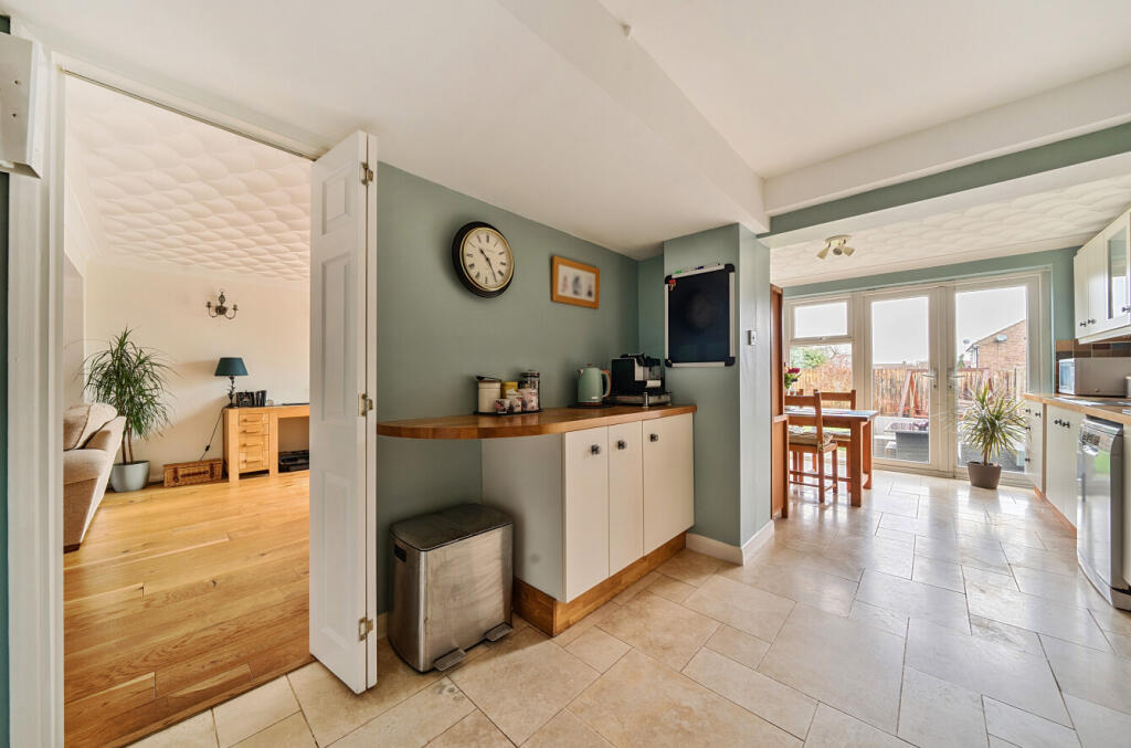Additional property image - Barfield, Sutton At Hone, Dartford, Kent, DA4
