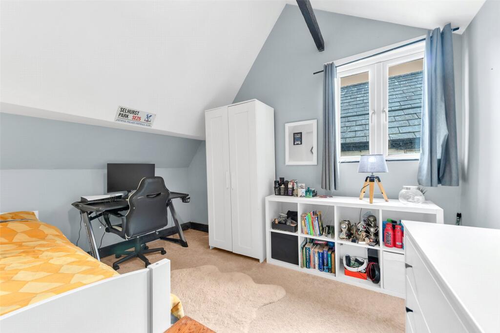Additional property image - Main Road, Sutton At Hone, Dartford, Kent, DA4