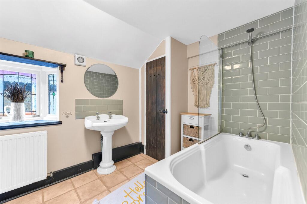 Additional property image - Main Road, Sutton At Hone, Dartford, Kent, DA4