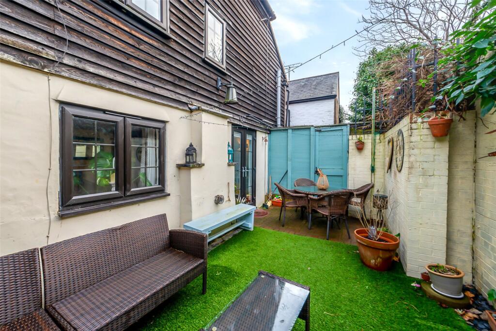 Additional property image - Main Road, Sutton At Hone, Dartford, Kent, DA4
