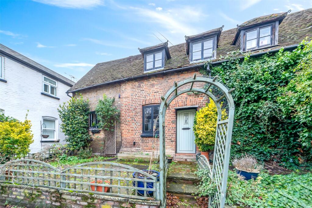 Additional property image - Main Road, Sutton At Hone, Dartford, Kent, DA4