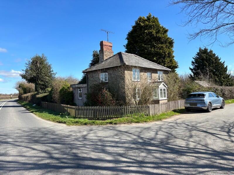 Main image of property: Westonbury Lodge, Farm Pembridge, Pembridge, Leominster, Herefordshire, HR6 9HZ