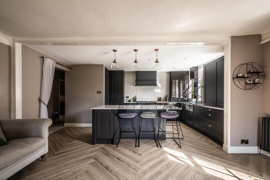 Main image of property: Burleigh Street, London