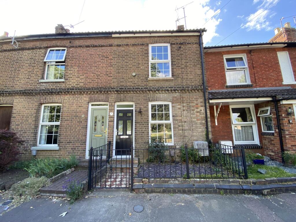 Main image of property: Mentmore Road, Leighton Buzzard