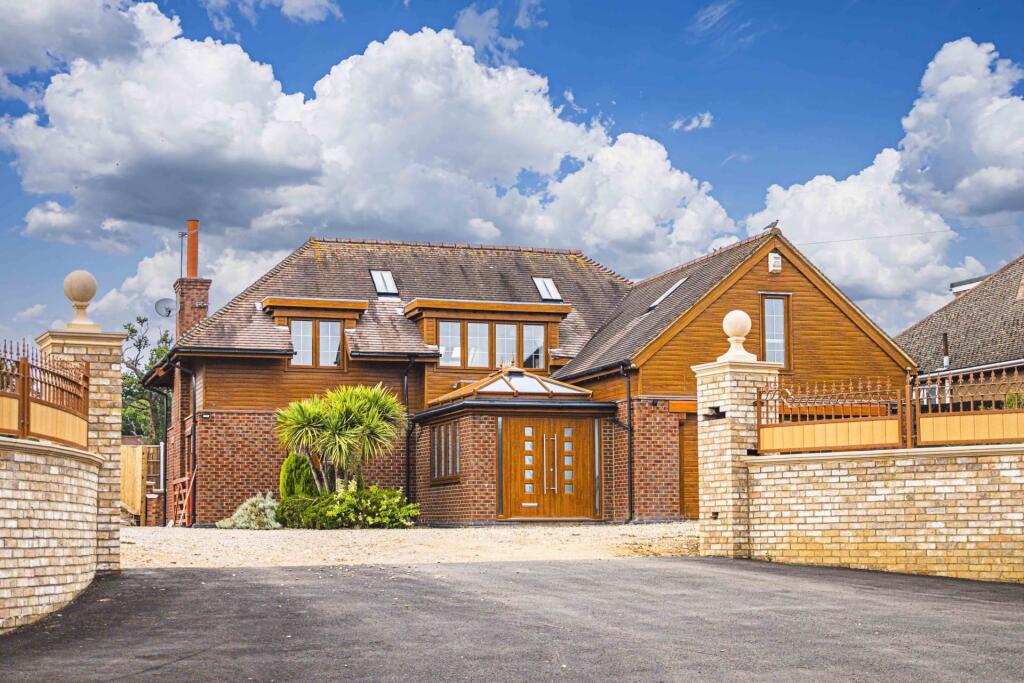 Main image of property: Toms Lane, Kings Langley, Hertfordshire, WD4