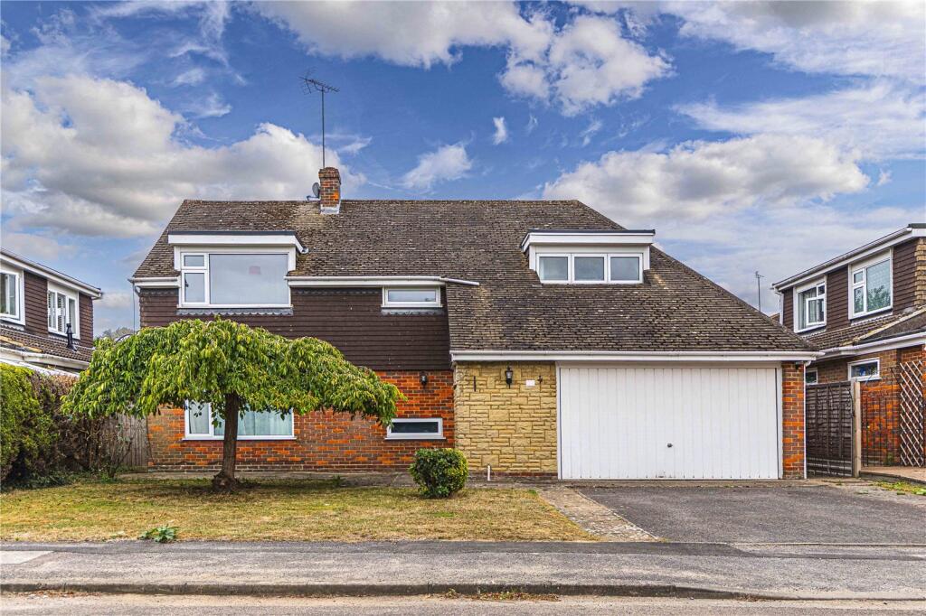 Main image of property: Good Intent, Edlesborough, Dunstable, Buckinghamshire, LU6