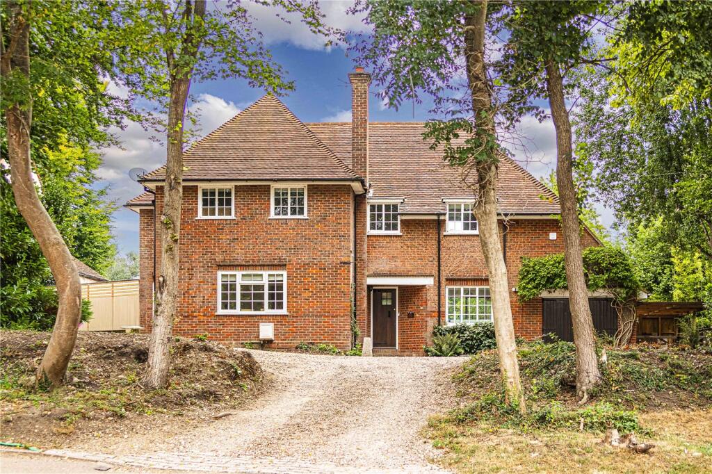 Main image of property: Langley Hill, Kings Langley, Hertfordshire, WD4