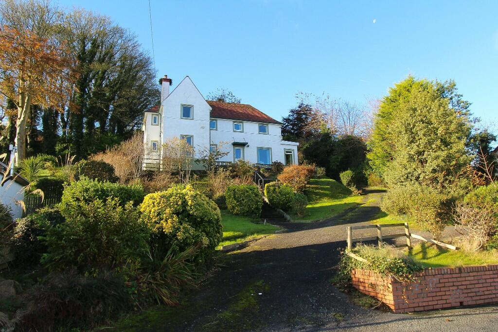4 bedroom detached house for sale in Broadstone Road, Stranraer