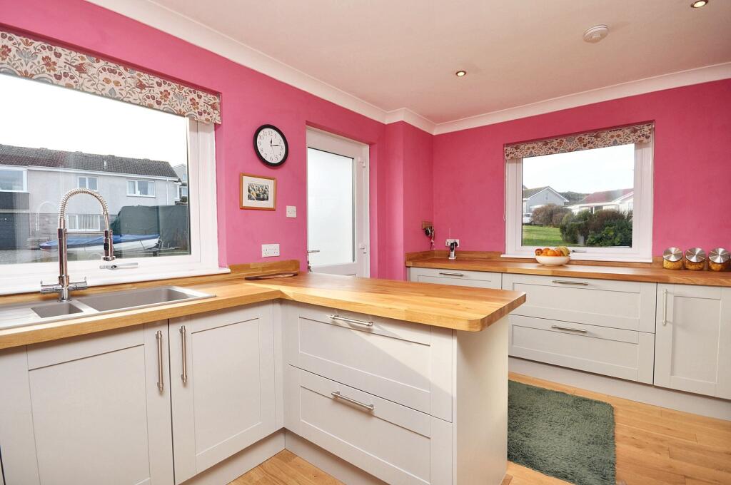Additional property image - Rosie's Brae, Isle Of Whithorn, DG8