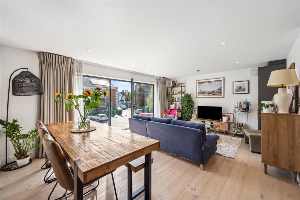Main image of property: Waynflete Street, SW18