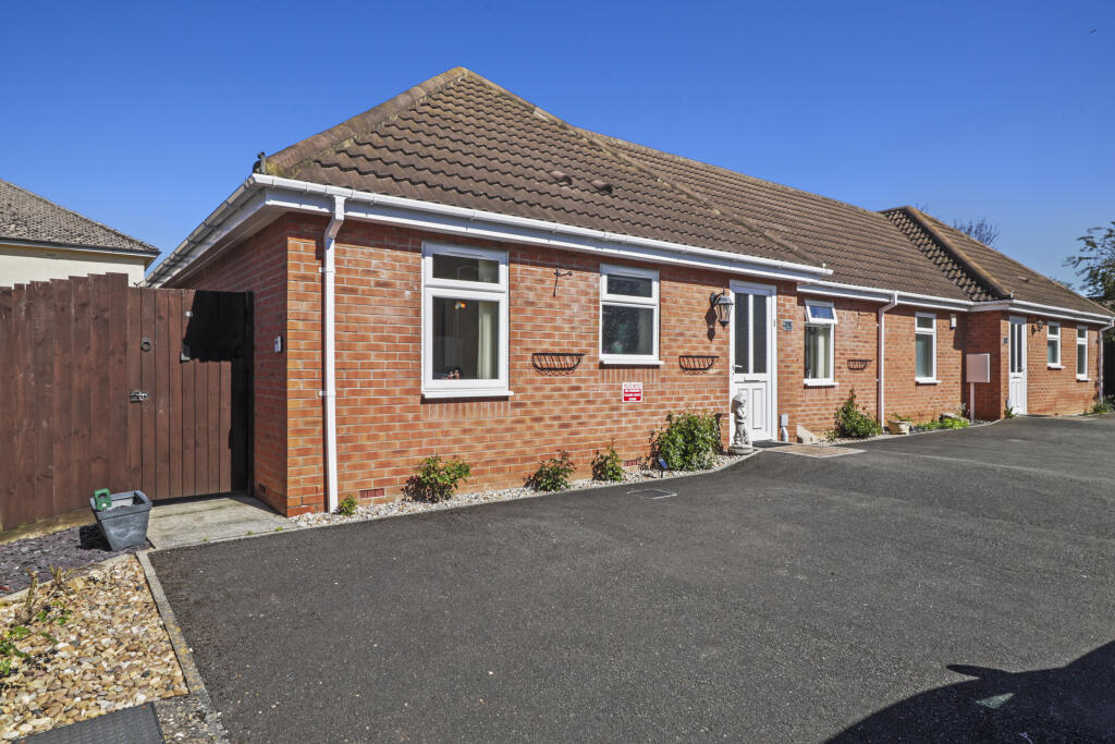 Main image of property: Allen Road, Finedon, Wellingborough, Northamptonshire